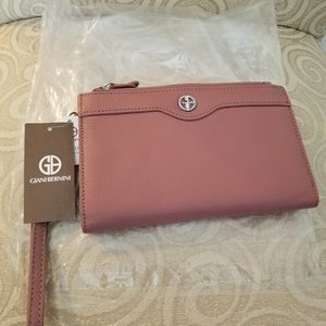 Giani Bernini Mauve Wristlet